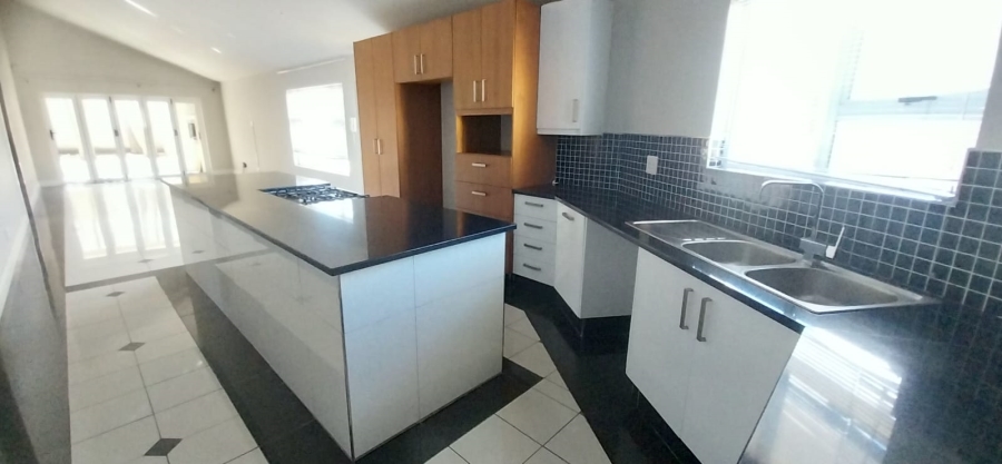 3 Bedroom Property for Sale in Vincent Eastern Cape